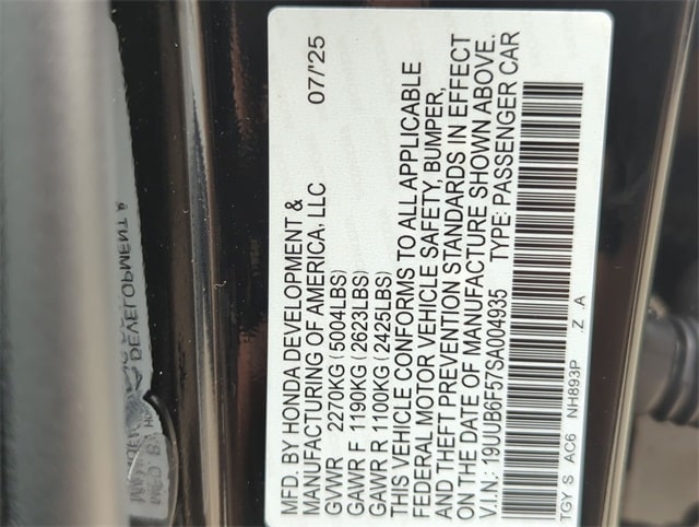 Thumbnail: 2025 Acura TLX - 20