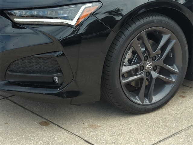 Thumbnail: 2025 Acura TLX - 8