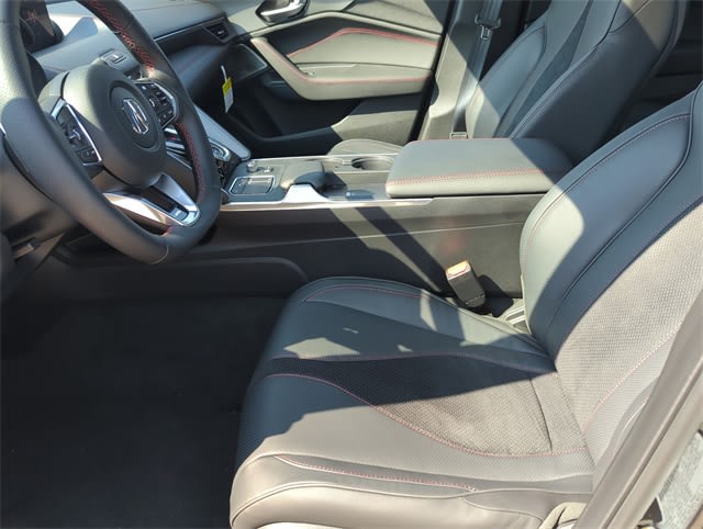 Thumbnail: 2025 Acura TLX - 9