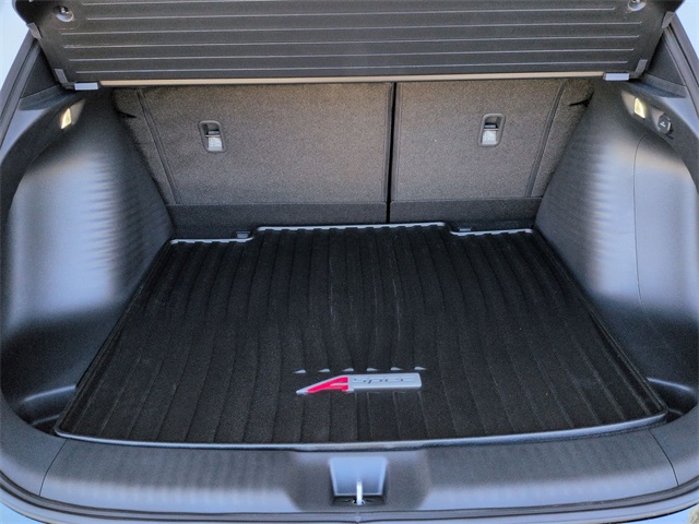 Thumbnail: 2018 Jeep Wrangler - 19