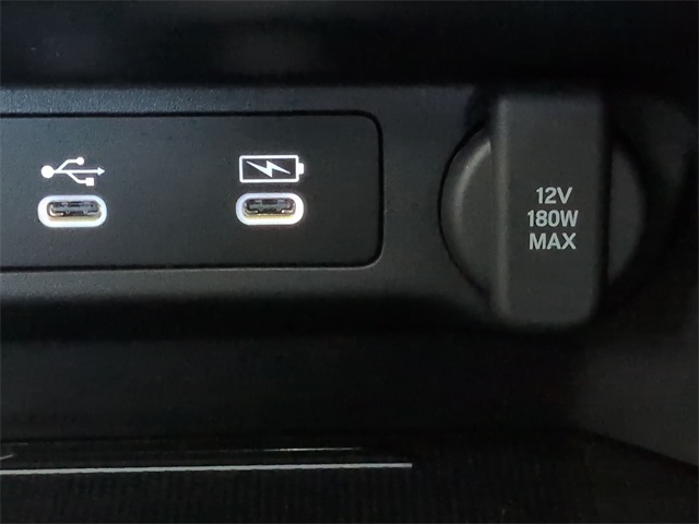 Thumbnail: 2018 Jeep Wrangler - 38