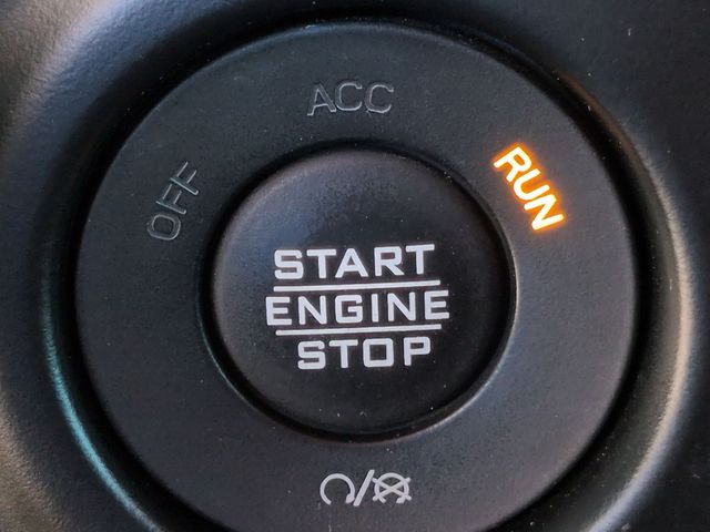 Thumbnail: 2021 Jeep Wrangler - 35