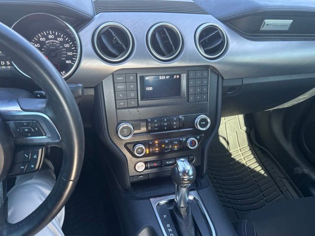 Thumbnail: 2022 Ford Mustang - 2