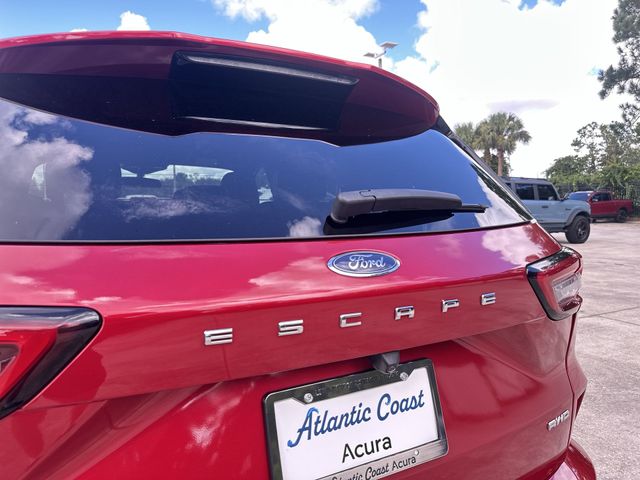 Thumbnail: 2023 Ford Escape - 31