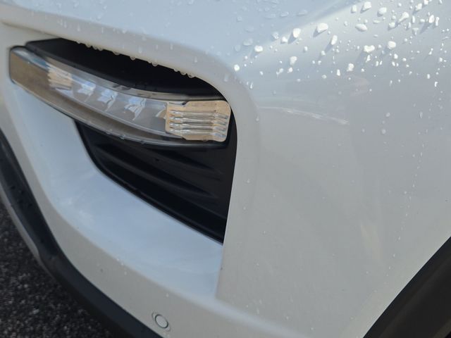 Thumbnail: 2021 Ford Explorer - 24