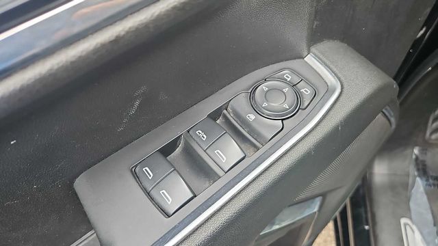Thumbnail: 2023 Chevrolet Silverado 1500 - 22