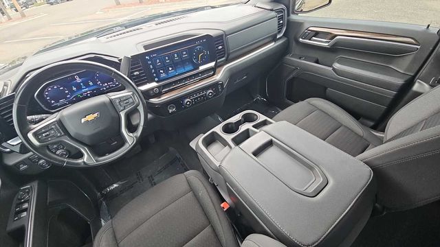 Thumbnail: 2023 Chevrolet Silverado 1500 - 12
