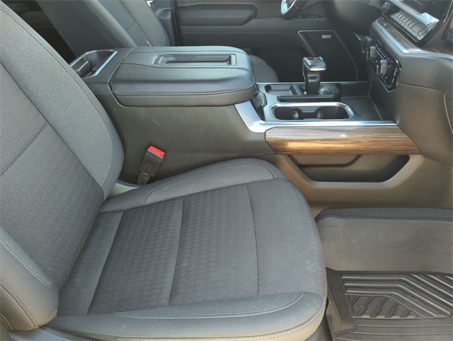 Thumbnail: 2022 Chevrolet Silverado 1500 - 28