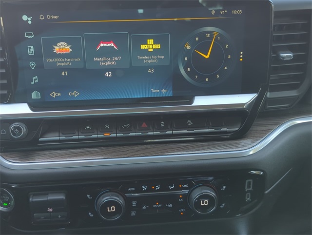 Thumbnail: 2022 Chevrolet Silverado 1500 - 32