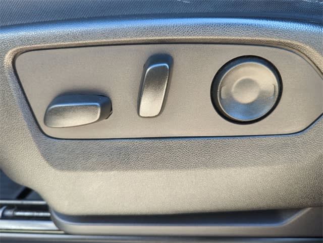 Thumbnail: 2022 Chevrolet Silverado 1500 - 25