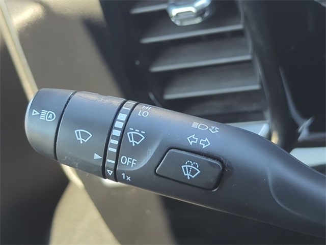 Thumbnail: 2022 Chevrolet Silverado 1500 - 31