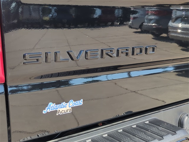 Thumbnail: 2022 Chevrolet Silverado 1500 - 6