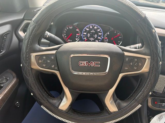 Thumbnail: 2023 GMC Acadia - 2