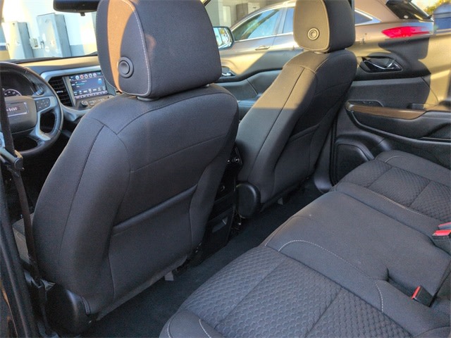 Thumbnail: 2018 GMC Acadia - 13