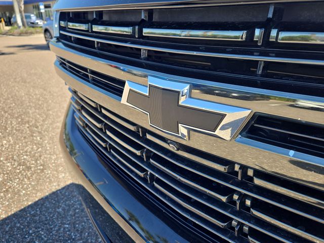 Thumbnail: 2021 Chevrolet Tahoe - 5