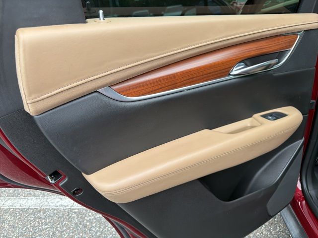 Thumbnail: 2017 Cadillac XT5 - 27