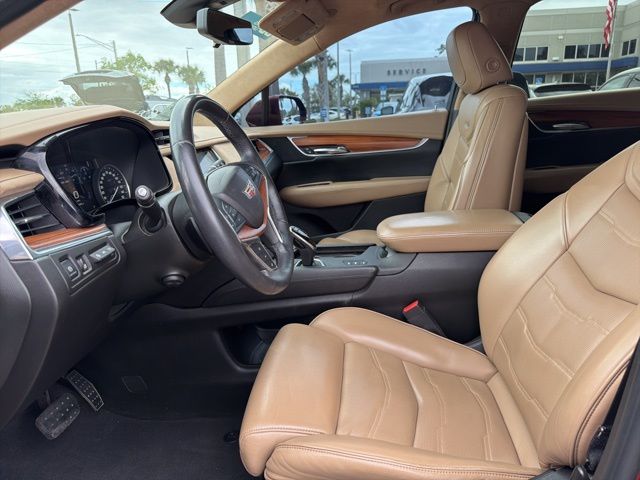 Thumbnail: 2017 Cadillac XT5 - 7