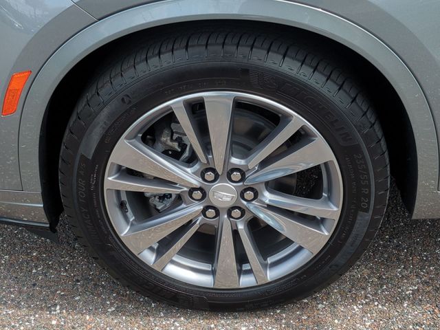 Thumbnail: 2025 Cadillac XT6 - 8