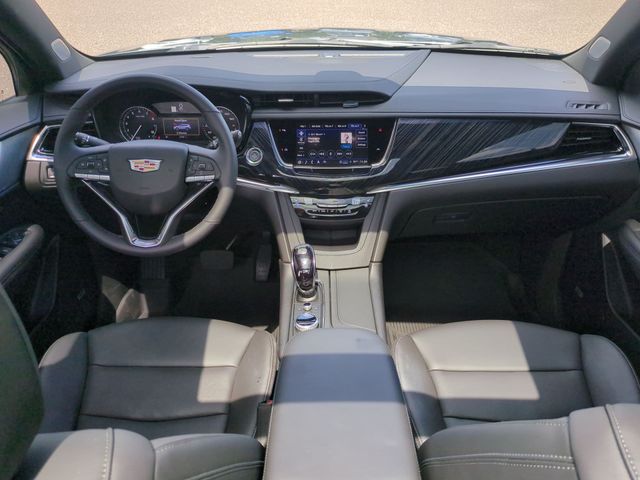 Thumbnail: 2025 Cadillac XT6 - 10
