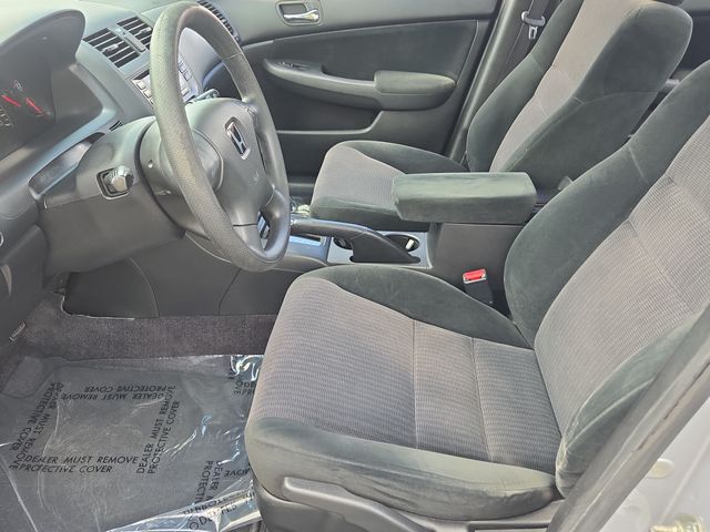 Thumbnail: 2004 Honda Accord - 11