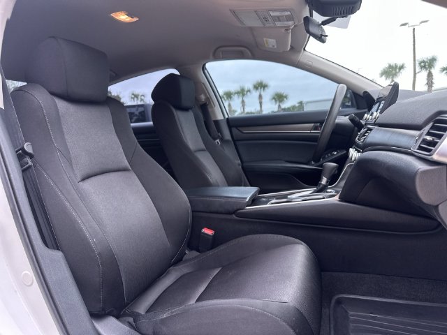 Thumbnail: 2018 Honda Accord - 33