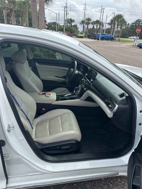 Thumbnail: 2020 Honda Accord - 10