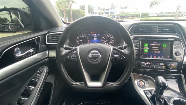 2021 Nissan Maxima SV 14