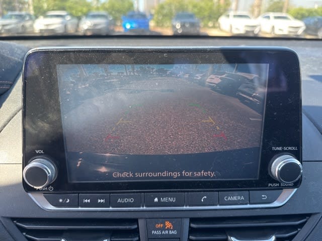 Thumbnail: 2020 Nissan Altima - 12