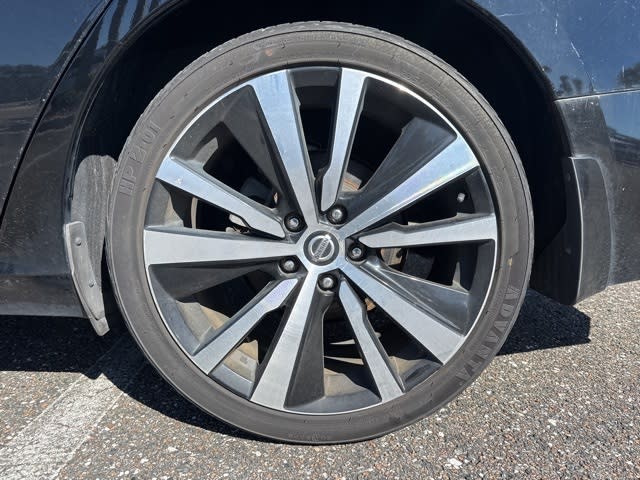 Thumbnail: 2020 Nissan Altima - 16