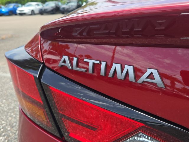 Thumbnail: 2023 Nissan Altima - 22