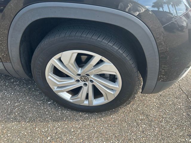 Thumbnail: 2021 Volkswagen Atlas - 3