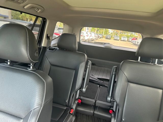 Thumbnail: 2021 Volkswagen Atlas - 15