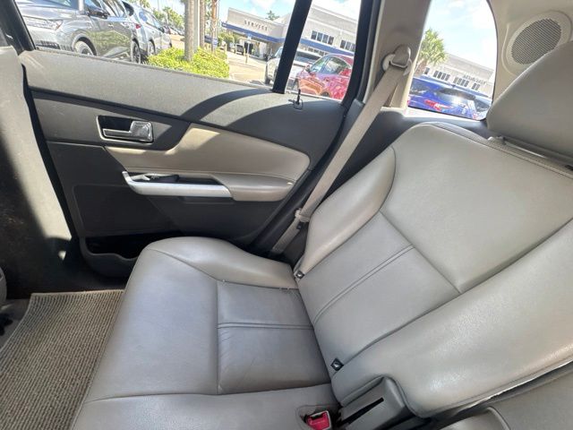 Thumbnail: 2011 Ford Edge - 38