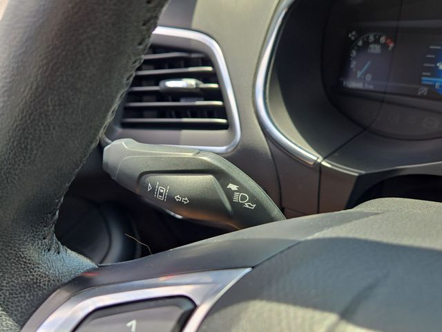 Thumbnail: 2020 Ford Edge - 31