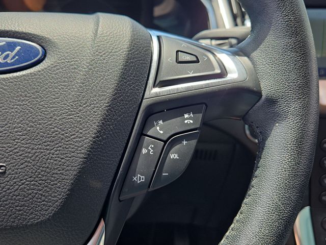 Thumbnail: 2020 Ford Edge - 29
