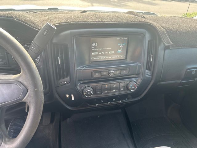 Thumbnail: 2019 Chevrolet Silverado 1500 - 9