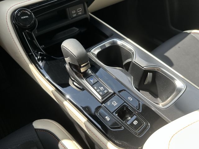 Thumbnail: 2024 Lexus ES - 15
