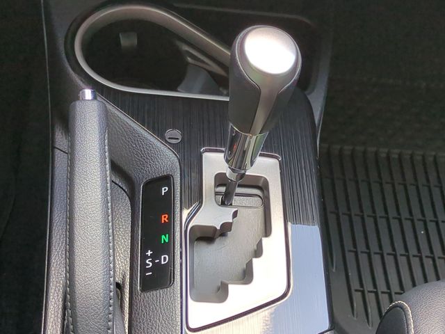 Thumbnail: 2017 Toyota RAV4 - 16