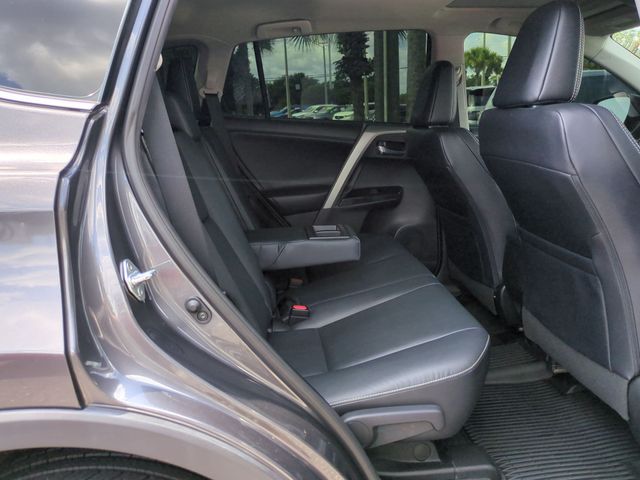Thumbnail: 2017 Toyota RAV4 - 30