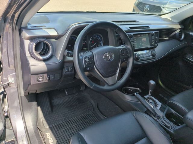 Thumbnail: 2017 Toyota RAV4 - 2