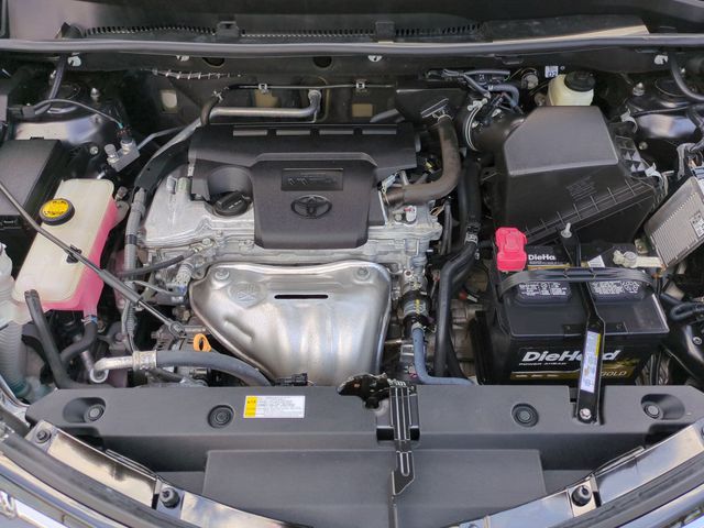 Thumbnail: 2017 Toyota RAV4 - 9