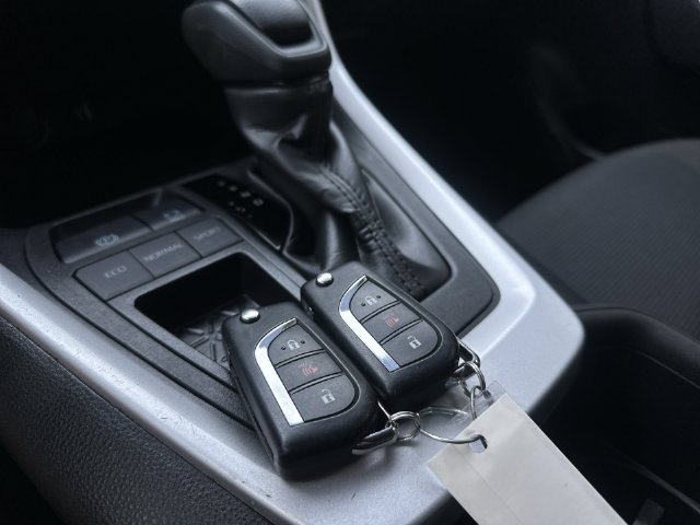 Thumbnail: 2023 Toyota RAV4 - 35