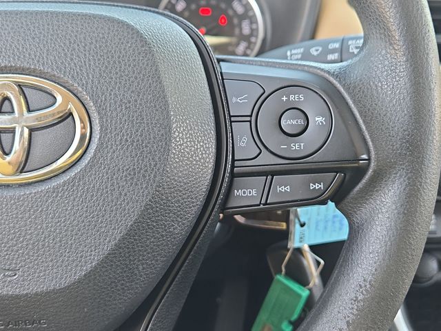 Thumbnail: 2019 Toyota RAV4 - 27