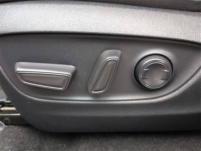 Thumbnail: 2024 Toyota RAV4 - 27