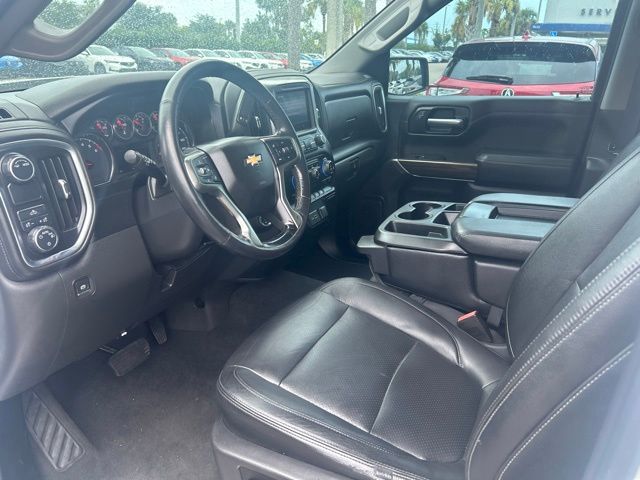Thumbnail: 2020 Chevrolet Silverado 1500 - 2
