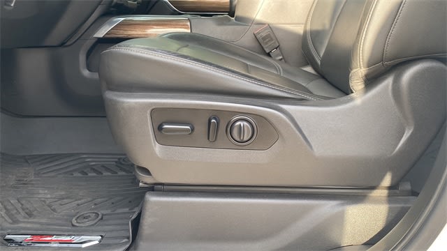 2020 Chevrolet Silverado 1500 LT 25