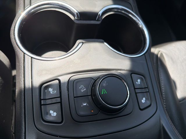 Thumbnail: 2023 GMC Terrain - 10