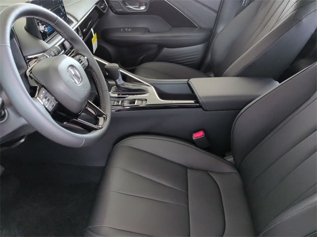 Thumbnail: 2025 Acura ADX - 11