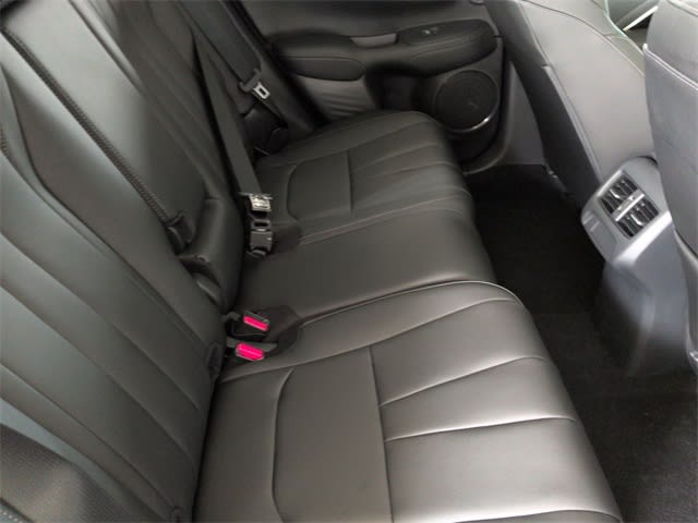 Thumbnail: 2025 Acura ADX - 31