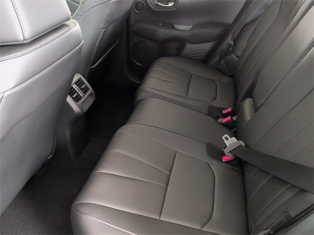 Thumbnail: 2025 Acura ADX - 13